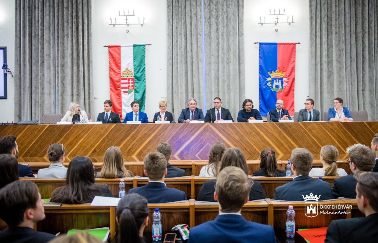 A Modell Európai Parlament XVII. Nemzeti Ülésének zárónapja